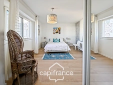 Appartement à vendre 4 pièces HYERES (83) - 147m2- 4ème et dernièr Etage- Accès direct GARAGE