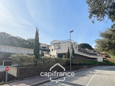 Appartement à vendre 1 pièces BORMES LES MIMOSAS (83), résidence standing, Terrasse sud + PARKING COUVERT + CAVE