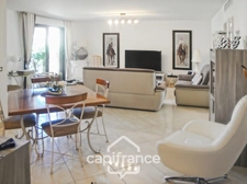 Appartement à vendre 3 pièces, Hyères  (83), Bassin Royal, Double GARAGE.