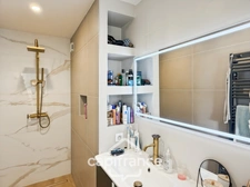 Appartement à vendre 4 pièces HYERES (83) - 147m2- 4ème et dernièr Etage- Accès direct GARAGE