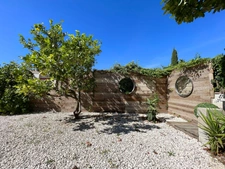 Dpt Var (83), à vendre HYERES Villa sans vis à vis- 1000m² de terrain - 3 chambres  - piscine - jardin - GARAGE.