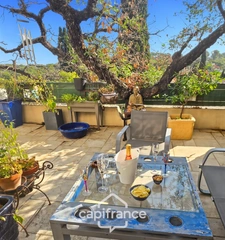 Apartment for sale, 5 rooms, HYERES (83), Magnificent duplex apartment like a house, 65m2 terrace