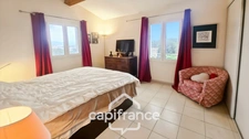 Apartment for sale, 5 rooms, HYERES (83), Magnificent duplex apartment like a house, 65m2 terrace