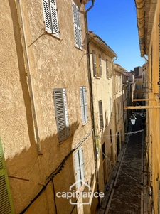 Appartement à vendre 3 pièces HYERES (83), Duplex rénové de 66,55m2, Rue Massillon.