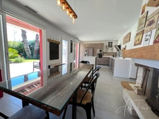 Dpt Var (83), à vendre HYERES Villa sans vis à vis- 1000m² de terrain - 3 chambres  - piscine - jardin - GARAGE.