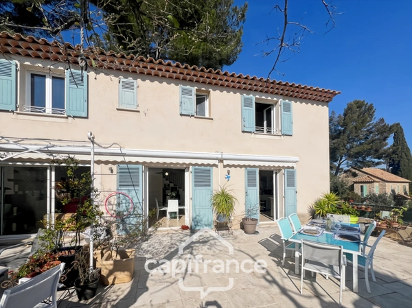 Maison à vendre 5 pièces HYERES (83), Costebelle, Parc de la Luquette, 3 chambres, Garage double et grande Terrasse de 65m2