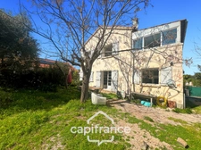 Maison à vendre 5 pièces HYERES (83) - 4 chambres - à pied centre ville.