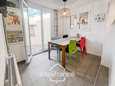 Maison à vendre 6 pièces LE LAVANDOU (83), 4 chambres, vue dégagée et de nombreuses terrasses.