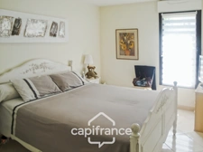 Appartement à vendre 3 pièces, Hyères  (83), Bassin Royal, Double GARAGE.