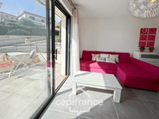 Appartement à vendre 1 pièces BORMES LES MIMOSAS (83), résidence standing, Terrasse sud + PARKING COUVERT + CAVE