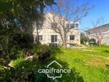 Maison à vendre 5 pièces HYERES (83) - 4 chambres - à pied centre ville.