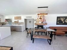 Dpt Var (83), à vendre HYERES Villa sans vis à vis- 1000m² de terrain - 3 chambres  - piscine - jardin - GARAGE.