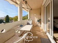 Appartement à vendre 4 pièces HYERES (83) - 147m2- 4ème et dernièr Etage- Accès direct GARAGE
