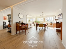 Appartement à vendre 4 pièces HYERES (83) - 147m2- 4ème et dernièr Etage- Accès direct GARAGE