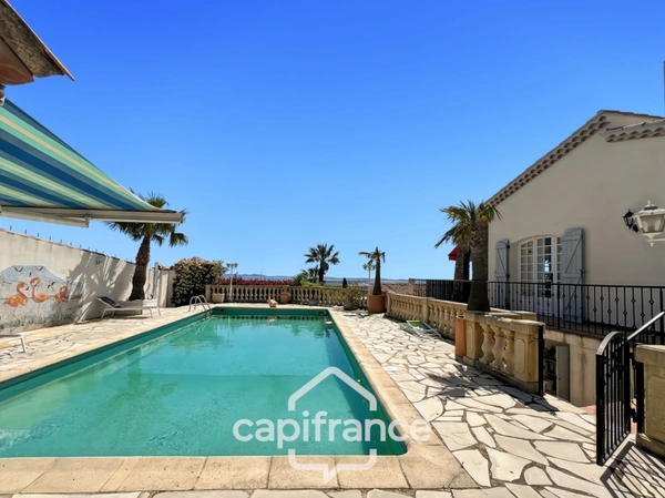 Maison à vendre 8 pièces HYERES (83)- Vue mer panoramique Exceptionnel - Double garage - Ascenseur