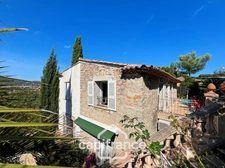 House for sale 6 rooms HYERES (83) - Old world charm - 4 bedrooms - 200m2 living space - Swimming pool - possibility of 2 apartments.