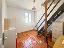 Maison à vendre 8 pièces LA CRAU (83) - Sur la place du Village - lumineuse - 165m²