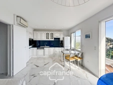 Appartement à vendre 2 pièces LE LAVANDOU (83)