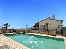 House for sale 8 rooms HYERES (83) - Exceptional panoramic sea view - Double garage - Elevator