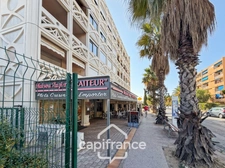 Appartement à vendre 4 pièces HYERES (83) - 147m2- 4ème et dernièr Etage- Accès direct GARAGE