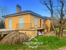 Maison à vendre 4 pièces SIORAC EN PERIGORD, sous-sol de 100m² exploitable  jardin 1933m² avec puit.