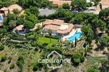 Propriété à vendre 6 pièces LA LONDE LES MAURES (83)- Domaine de Valcros.