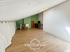 Maison à vendre 8 pièces LA CRAU (83) - Sur la place du Village - lumineuse - 165m²