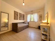Dpt Var (83), à vendre HYERES Villa sans vis à vis- 1000m² de terrain - 3 chambres  - piscine - jardin - GARAGE.