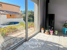 House for sale 6 rooms HYERES (83) - Old world charm - 4 bedrooms - 200m2 living space - Swimming pool - possibility of 2 apartments.