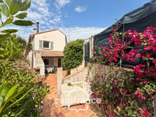 Maison à vendre 5 pièces HYERES (83), Quartier Victor Basch , 3 chambres