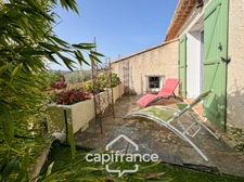 Maison à vendre 6 pièces LE LAVANDOU (83), 4 chambres, vue dégagée et de nombreuses terrasses.