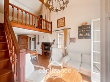 Appartement à vendre 4 pièces PORQUEROLLES (83), rare à la vente appartement 2 terasses et cave, vue et calme.