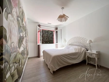 Dpt Var (83), à vendre HYERES Villa sans vis à vis- 1000m² de terrain - 3 chambres  - piscine - jardin - GARAGE.