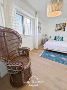 Appartement à vendre 4 pièces HYERES (83) - 147m2- 4ème et dernièr Etage- Accès direct GARAGE