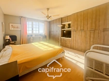 House for sale 8 rooms HYERES (83) - Exceptional panoramic sea view - Double garage - Elevator