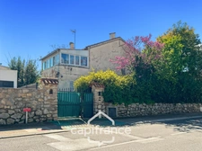 Maison à vendre 5 pièces HYERES (83) - 4 chambres - à pied centre ville.