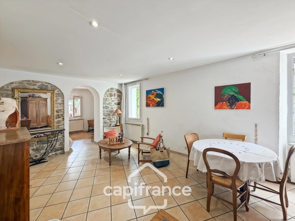 Maison à vendre 5 pièces HYERES (83), Quartier Victor Basch , 3 chambres