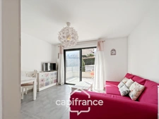 Appartement à vendre 1 pièces BORMES LES MIMOSAS (83), résidence standing, Terrasse sud + PARKING COUVERT + CAVE