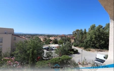 Appartement à vendre Hyères, Vue mer, piscine , Cave et Parking.
