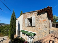Maison à vendre 6 pièces HYERES (83) - Charme de l'ancien - 4 chambres - 200m2 habitables - Piscine - possibilité 2 appartements.