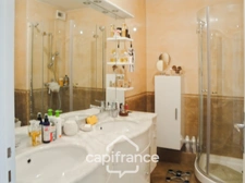 Appartement à vendre 3 pièces, Hyères  (83), Bassin Royal, Double GARAGE.