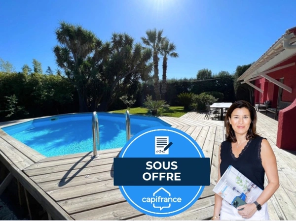 Dpt Var (83), à vendre HYERES Villa sans vis à vis- 1000m² de terrain - 3 chambres  - piscine - jardin - GARAGE.