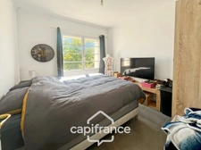 Maison à vendre 5 pièces HYERES (83) - 4 chambres - à pied centre ville.