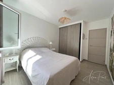 Dpt Var (83), à vendre HYERES Villa sans vis à vis- 1000m² de terrain - 3 chambres  - piscine - jardin - GARAGE.