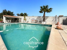 House for sale 8 rooms HYERES (83) - Exceptional panoramic sea view - Double garage - Elevator