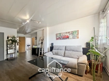 Appartement à vendre 3 pièces LA FARLEDE (83), 58m2 au calme à pied du village de la Farlède.