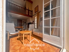 Appartement à vendre 4 pièces PORQUEROLLES (83), rare à la vente appartement 2 terasses et cave, vue et calme.