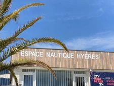 Dpt Var (83), à vendre  appartement T2 au port - au clame - Terrasse couverte de 12m².