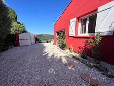 Dpt Var (83), à vendre HYERES Villa sans vis à vis- 1000m² de terrain - 3 chambres  - piscine - jardin - GARAGE.