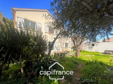 Maison à vendre 5 pièces HYERES (83) - 4 chambres - à pied centre ville.